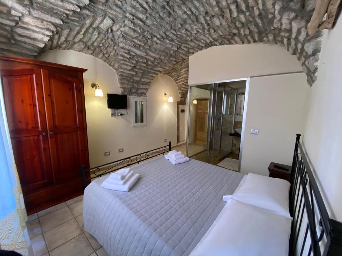 La Vecchia Torre Otel Bosa Dış mekan fotoğraf