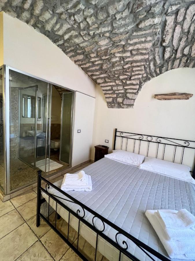 La Vecchia Torre Otel Bosa Dış mekan fotoğraf
