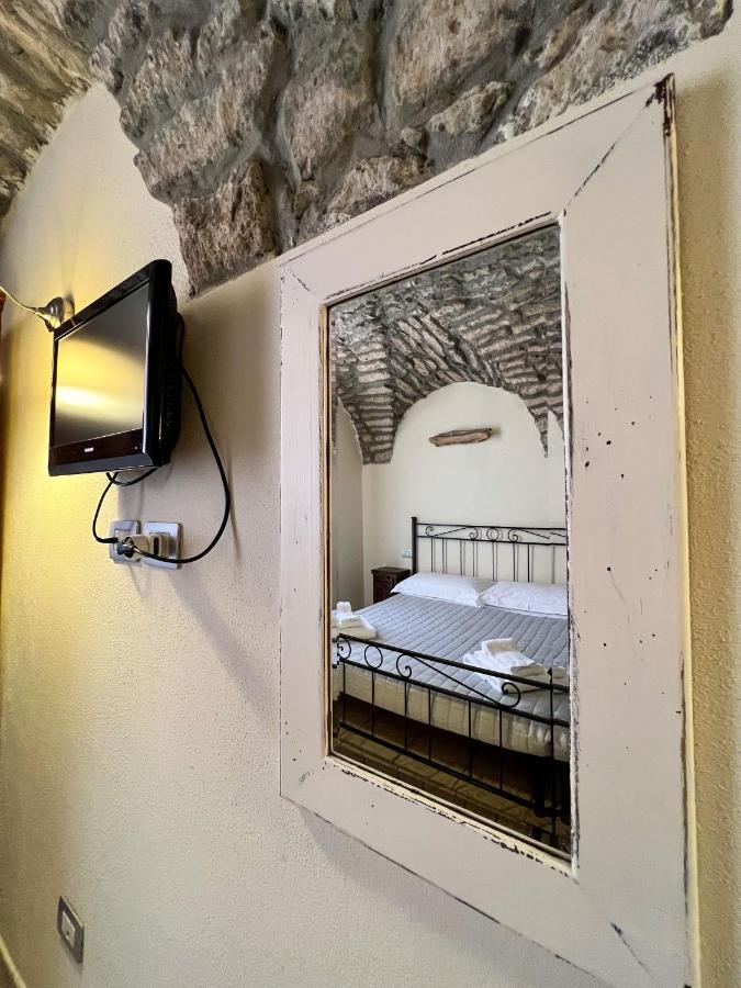 La Vecchia Torre Otel Bosa Dış mekan fotoğraf