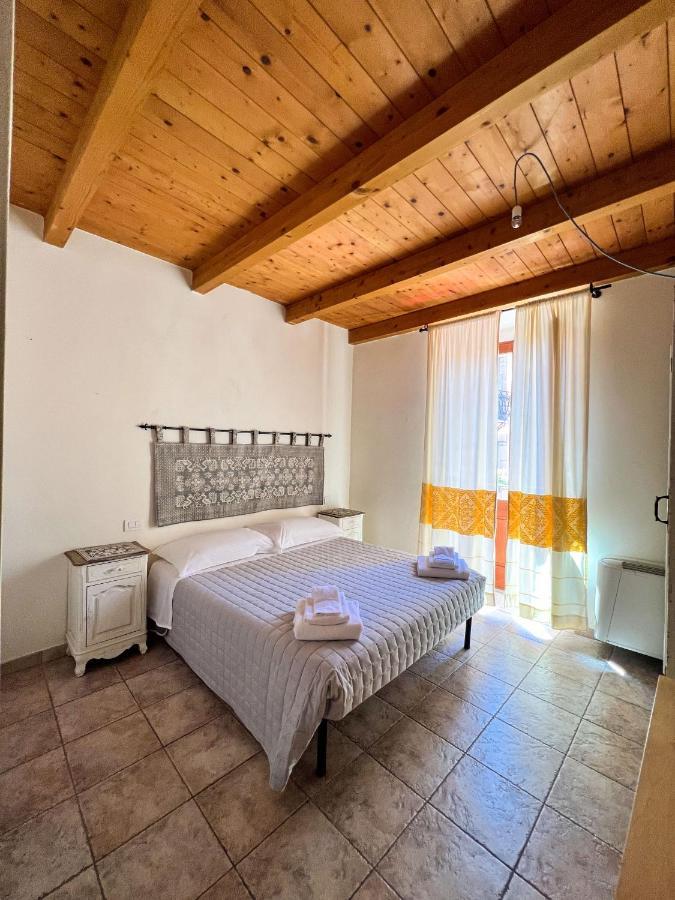La Vecchia Torre Otel Bosa Dış mekan fotoğraf