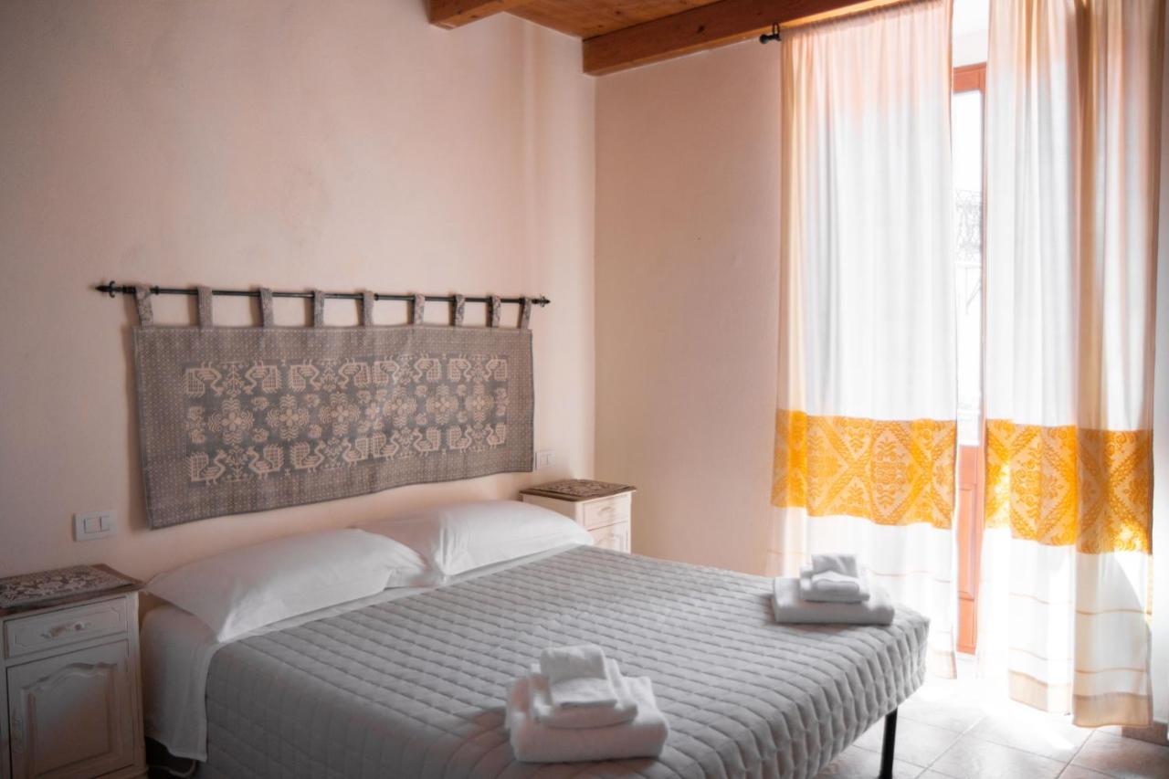 La Vecchia Torre Otel Bosa Dış mekan fotoğraf
