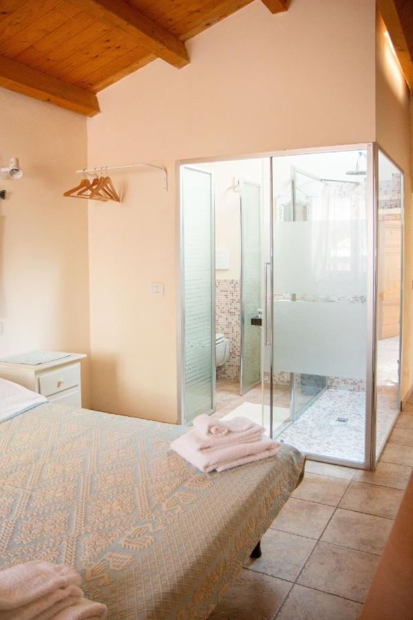 La Vecchia Torre Otel Bosa Dış mekan fotoğraf